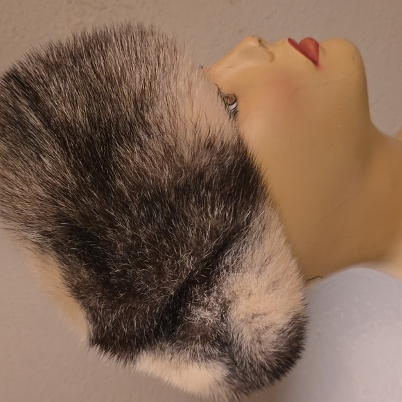 Mink Hat Miss Monique - Picture 3 of 12